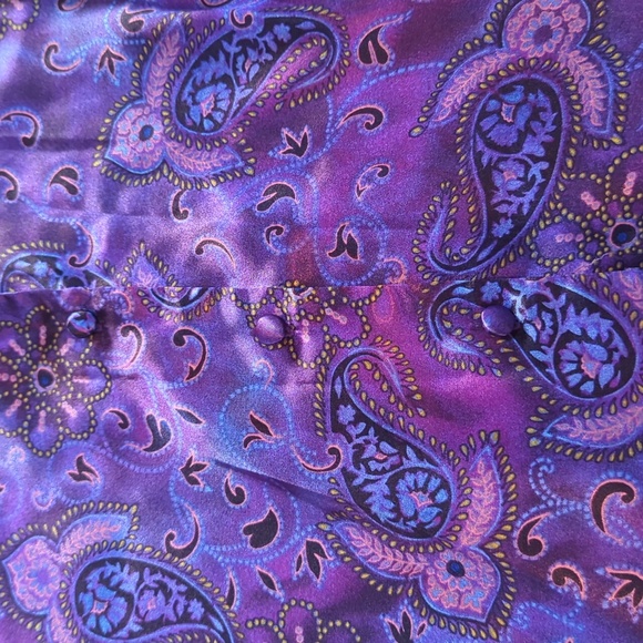 Cacique, Purple Paisley, Long Sleeve And Pants Pajama Set. Size 18/20 - Picture 3 of 7